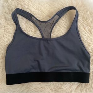 VS Racerback Sports Bra Size M